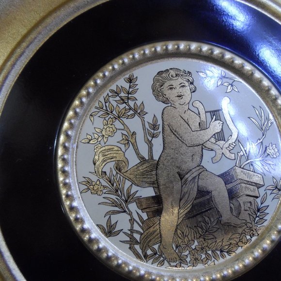Vintage Guildcraft Double Sided Golden Cherub Angel Tin - Picture 6 of 9